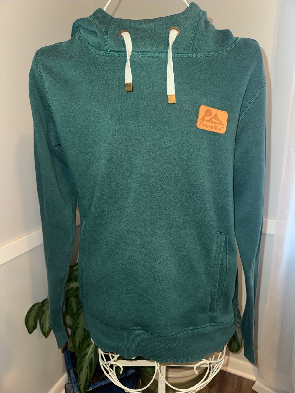 Moosejaw Teal/Forest Green Pullover Hoodie with Cream Drawstrings